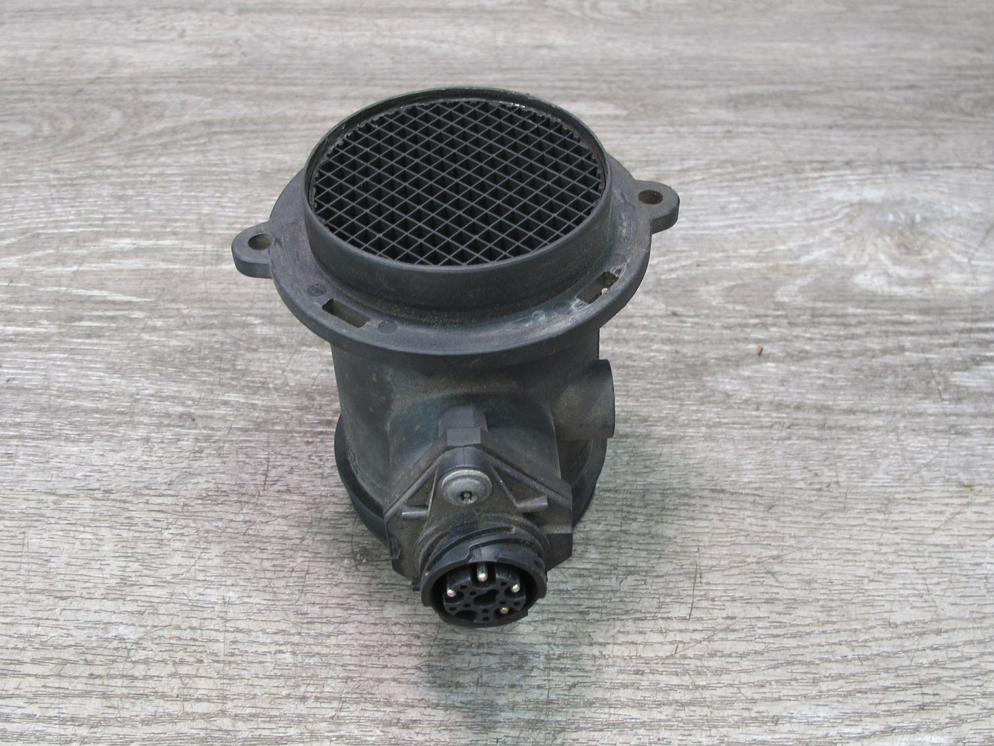 96-99 Mercedes W140 C140 CL600 S600 Mass Air Flow Meter MAF Sensor OEM