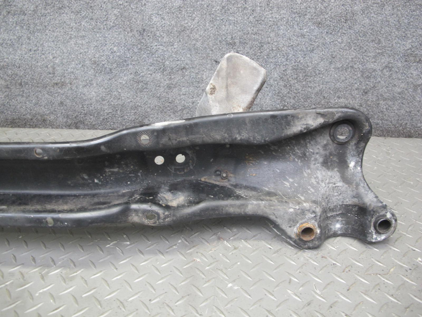1983-1991 Porsche 928 S Front Engine Sub Frame Suspension Crossmember Carrier