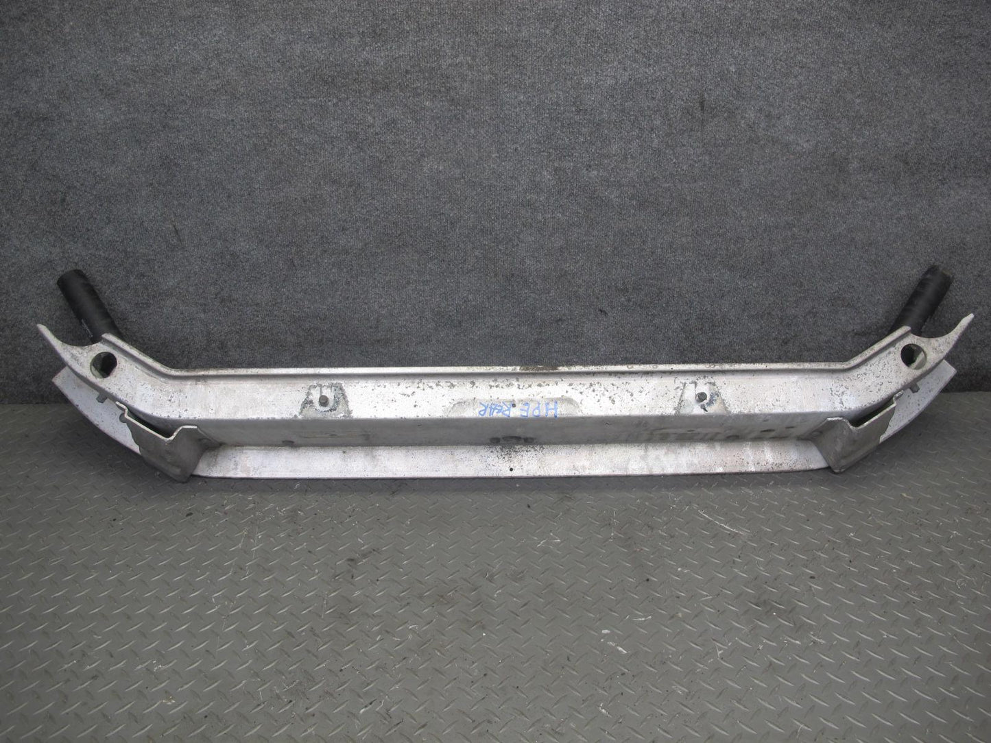 1983-1986 Porsche 928 S Rear Bumper Reinforcement Support Impact Bar W/ Shocks