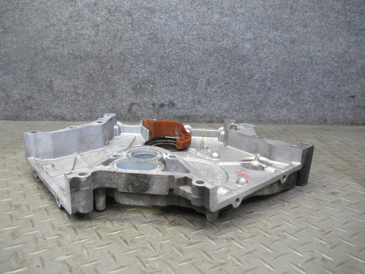 2010-2014 BMW E71 E72 X6 X6M X6M 4.4L Engine Lower Timing Cover 7553364