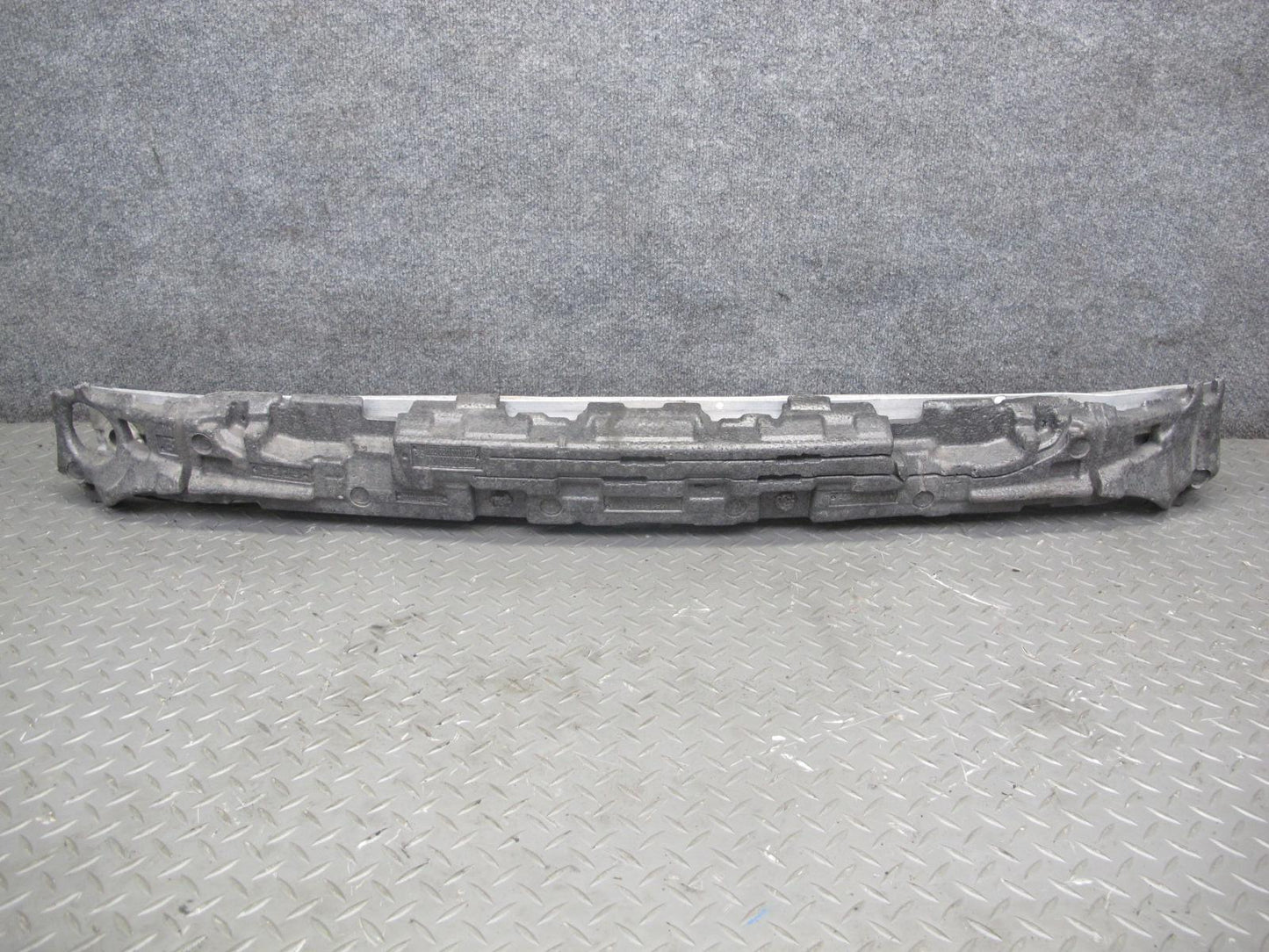 2015-2018 Porsche Macan 95B Front Bumper Impact Reinforcement Bar Foam Set