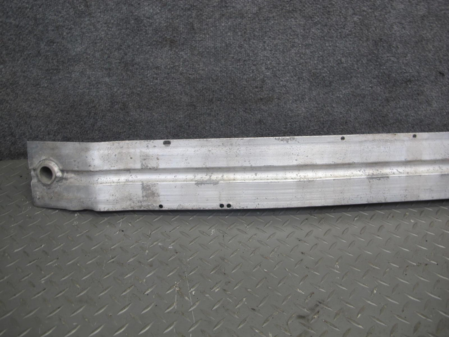 2015-2018 Porsche Macan 95B Front Bumper Impact Reinforcement Bar Foam Set