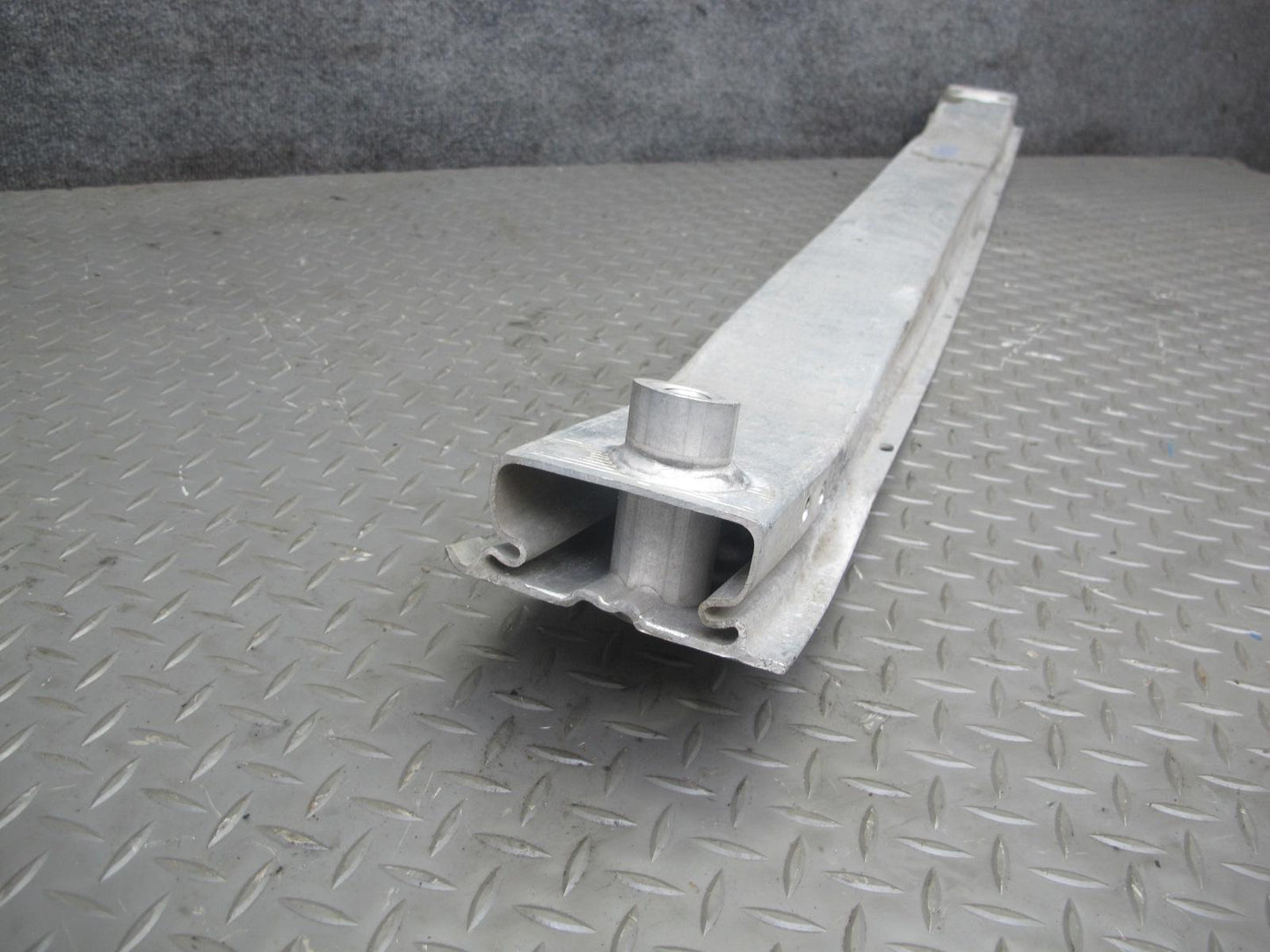 2015-2018 Porsche Macan 95B Front Bumper Impact Reinforcement Bar Foam Set