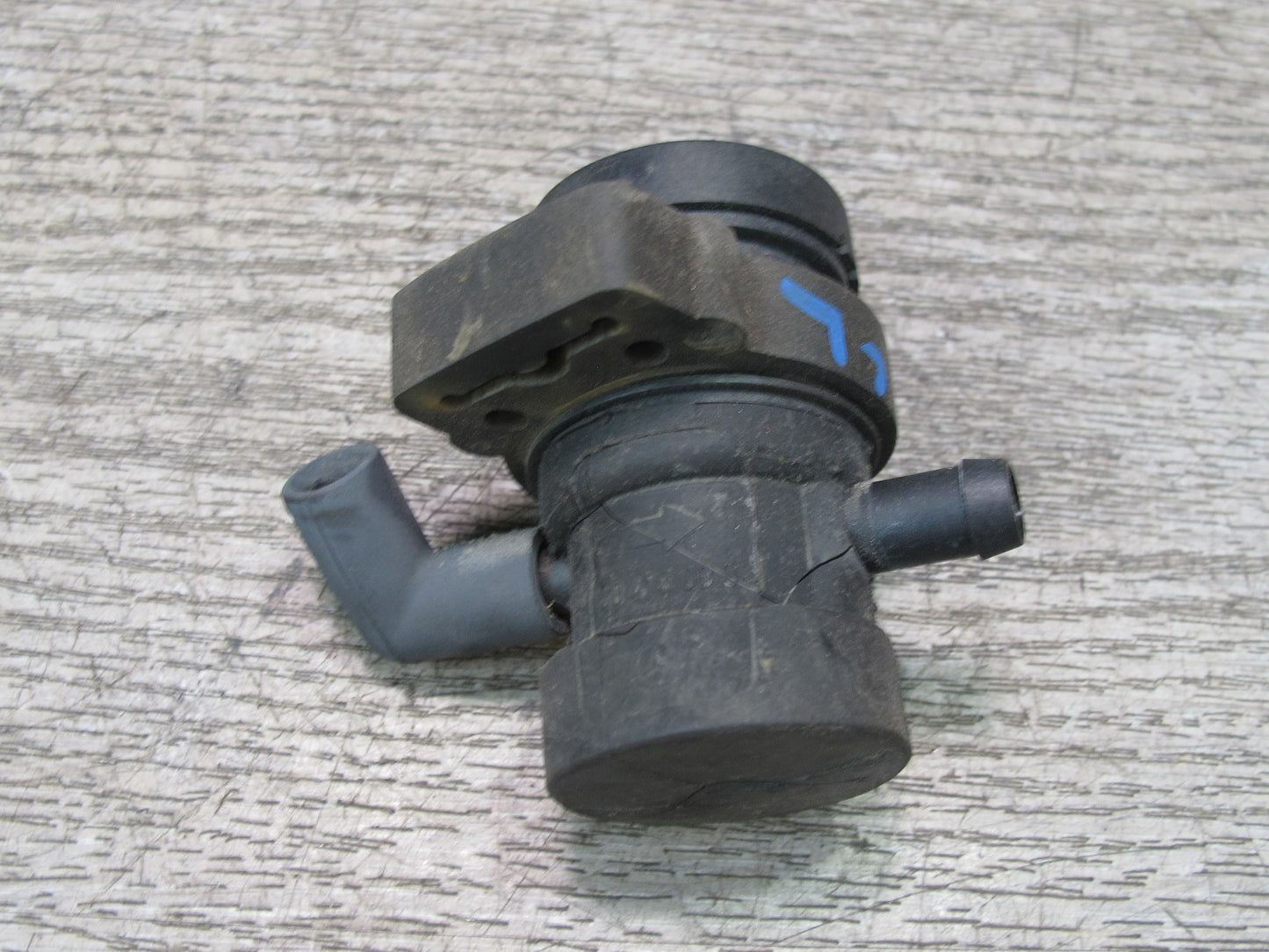 96-99 Mercedes W140 C140 Cl-class Vacuum Purge Valve Solenoid OEM