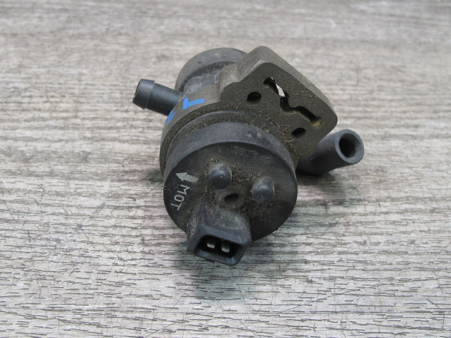 96-99 Mercedes W140 C140 Cl-class Vacuum Purge Valve Solenoid OEM