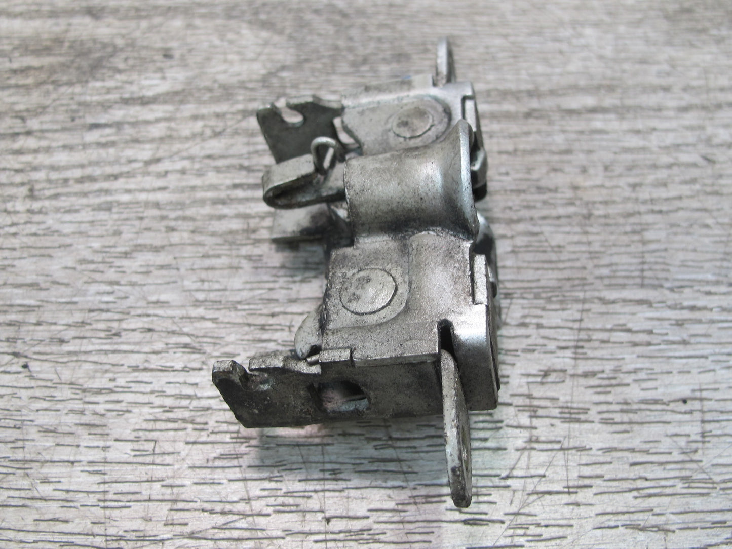 96-99 Mercedes W140 C140 CL Set of 2 Front Left & Right Hood Lock  Latch OEM