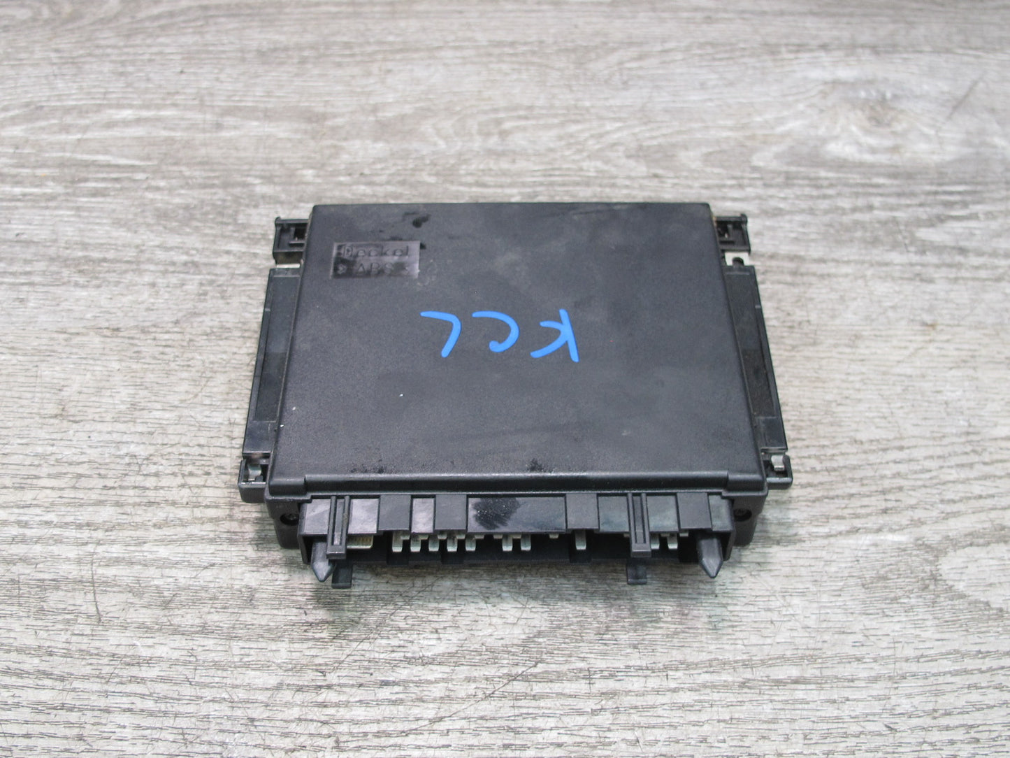 96-99 Mercedes W140 C140 Cl-class General Basic Control Module 0185458432 OEM