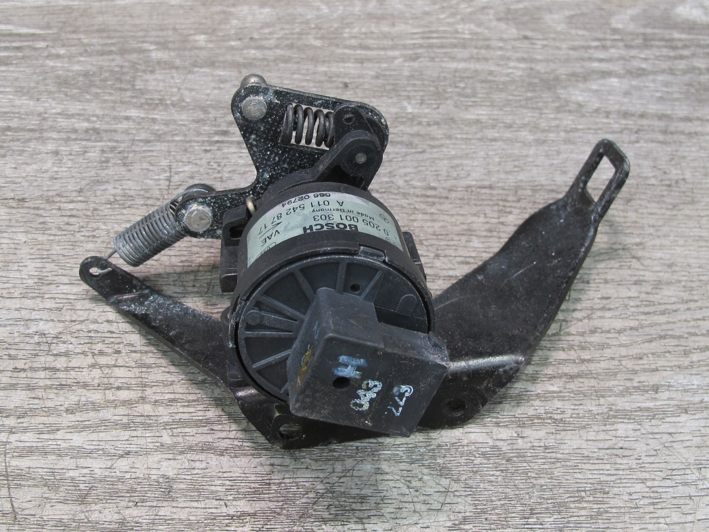 96-99 Mercedes W140 C140 CL Gas Acceleration Pedal Angle Sensor 0115428717 OEM