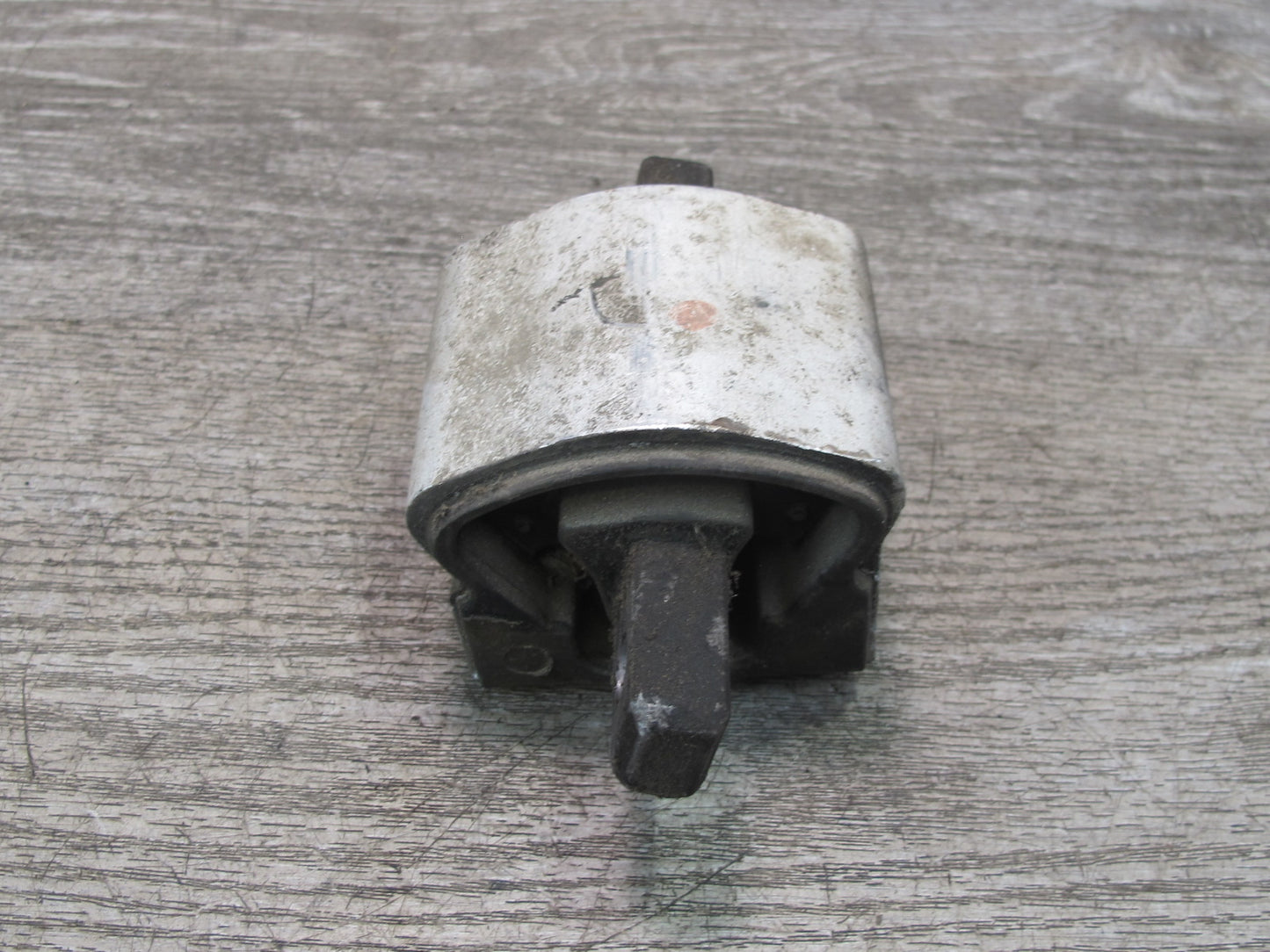 96-99 Mercedes W140 C140 Cl-class Automatic Transmission Mount Support OEM