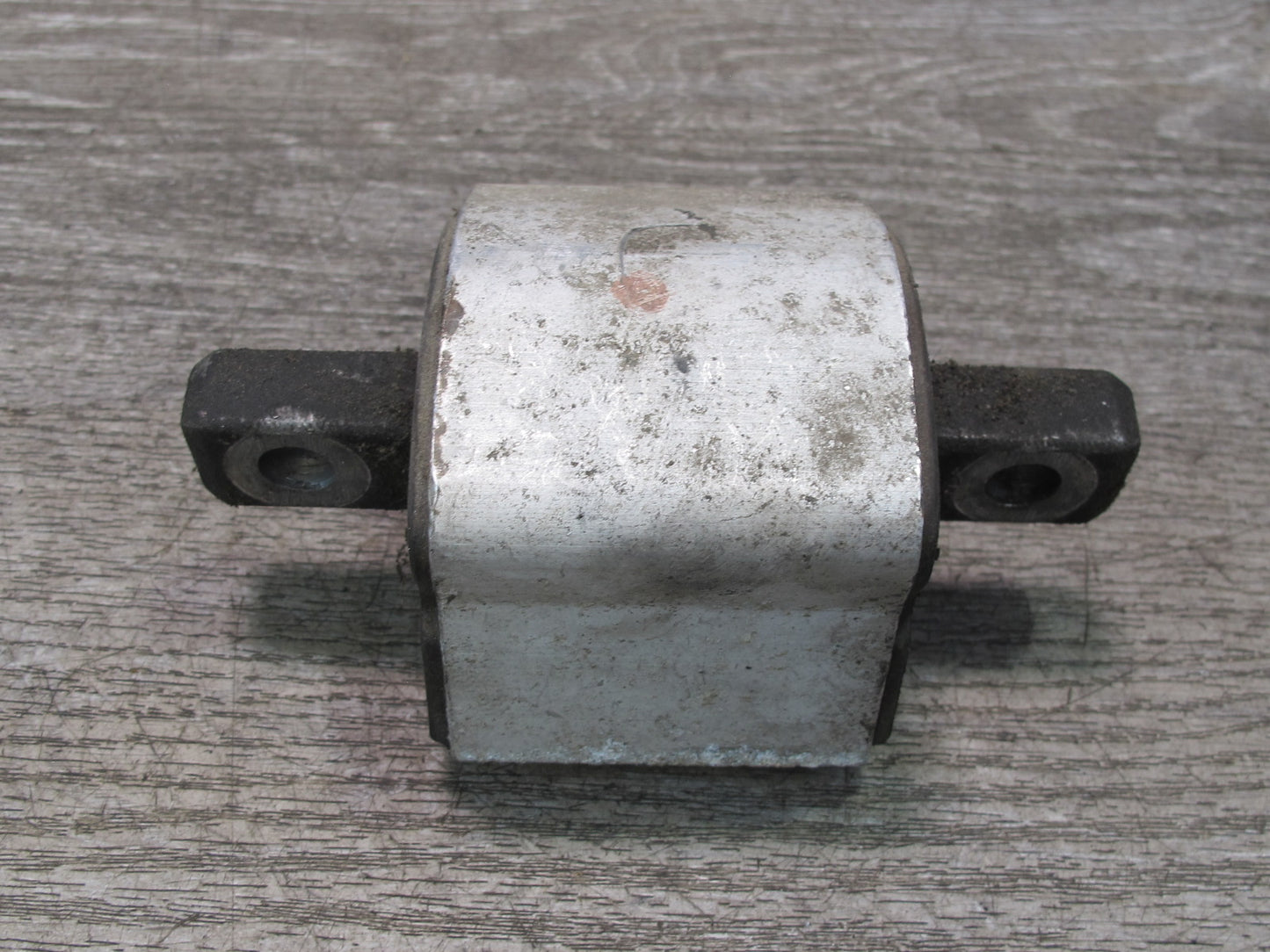 96-99 Mercedes W140 C140 Cl-class Automatic Transmission Mount Support OEM