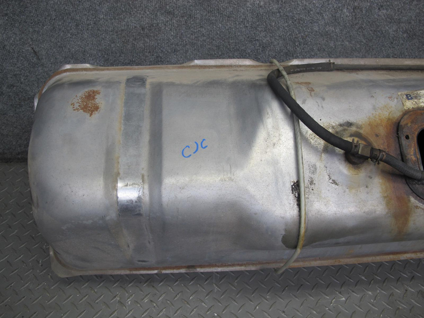 84-96 Chevrolet Corvette C4 Fuel Gas Tank Assembly OEM