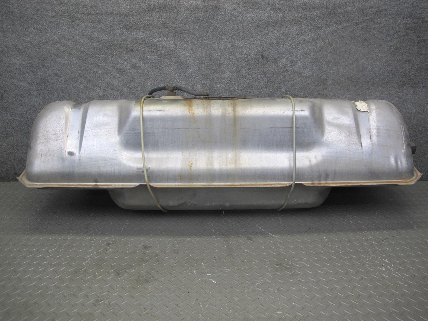 84-96 Chevrolet Corvette C4 Fuel Gas Tank Assembly OEM