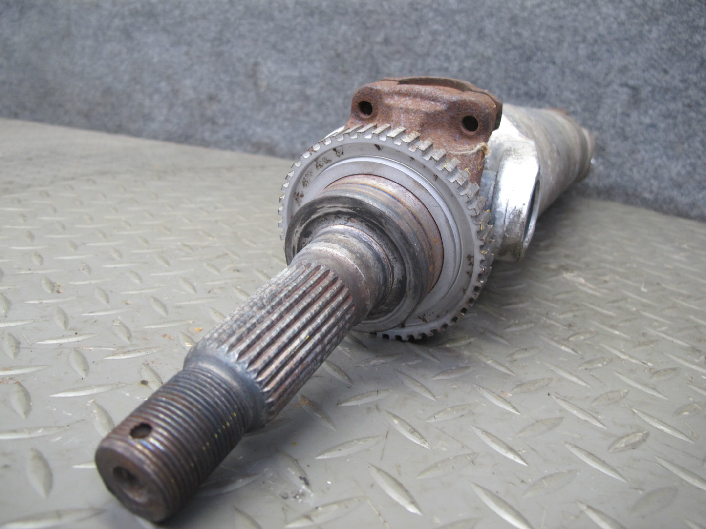 84-96 Chevrolet Corvette C4 A/T Rear Left or Right Half Axle Shaft 10223032 OEM