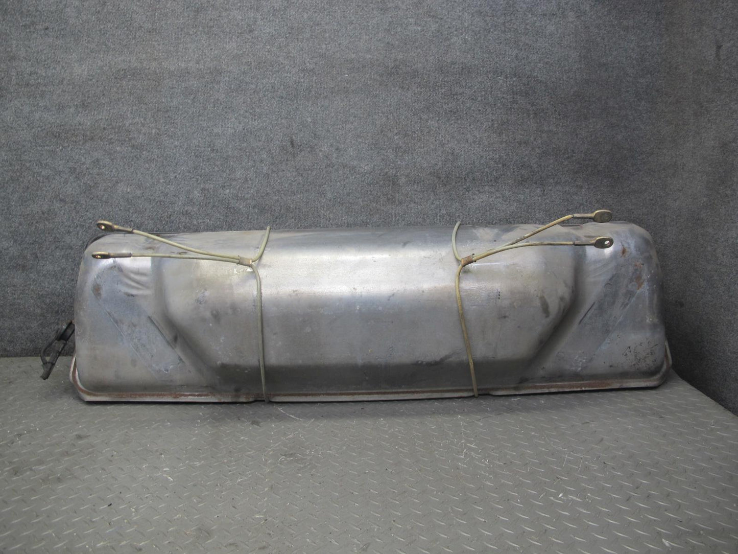 84-96 Chevrolet Corvette C4 Fuel Gas Tank Assembly OEM