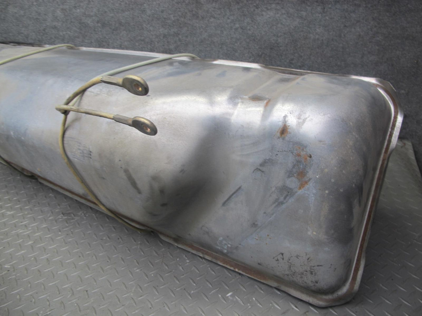 84-96 Chevrolet Corvette C4 Fuel Gas Tank Assembly OEM