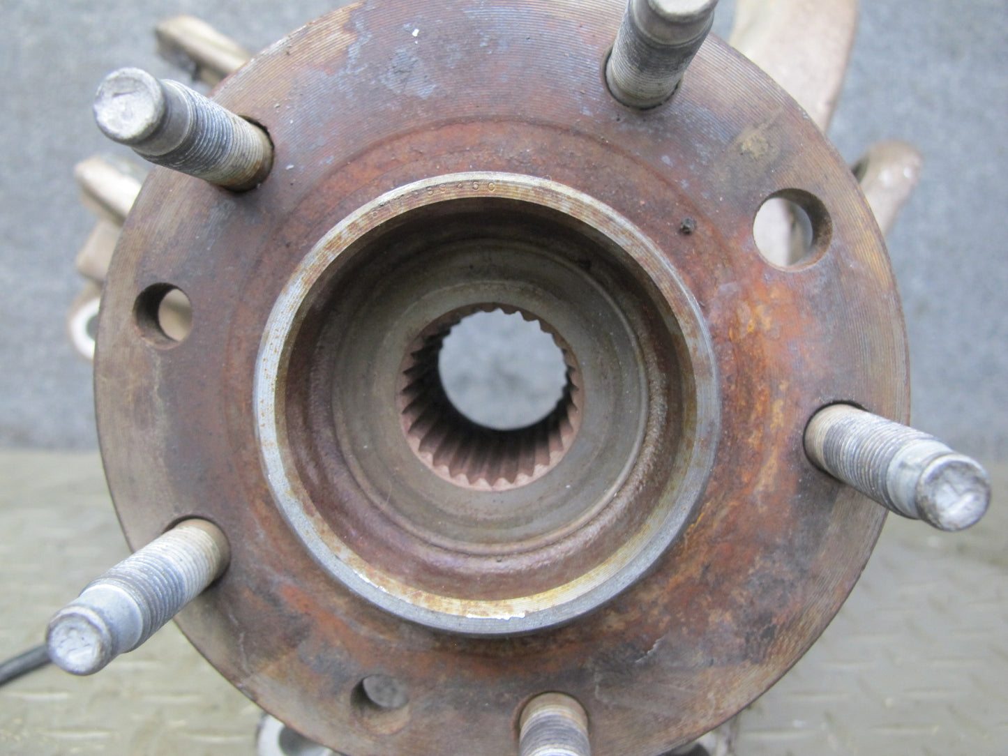 88-96 Chevrolet Corvette C4 Rear Right Spindle Knuckle Wheel Hub Bearing OEM