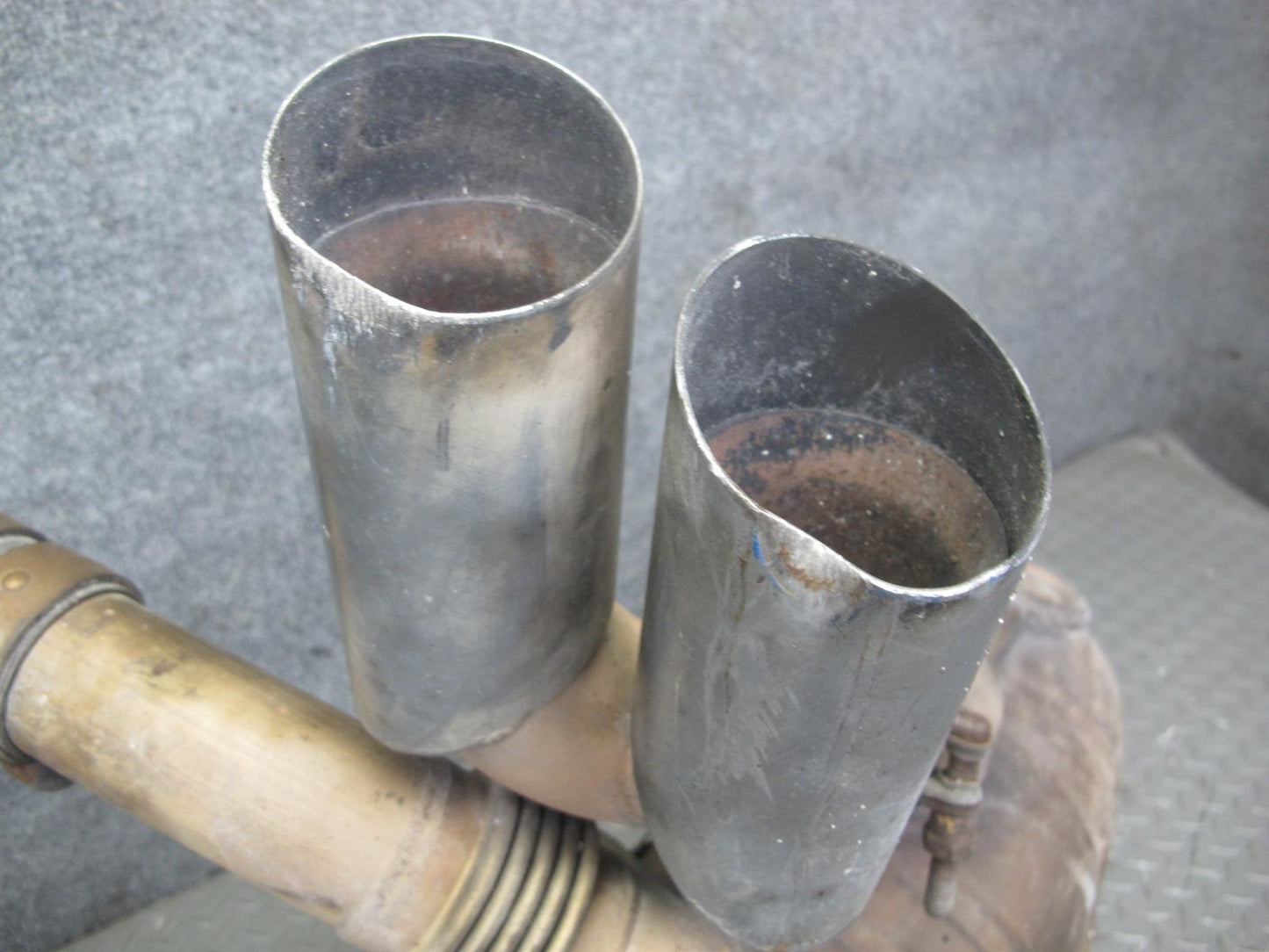 2002-2005 Porsche 911 996 3.6L Rear Right Exhaust Muffler w Tips