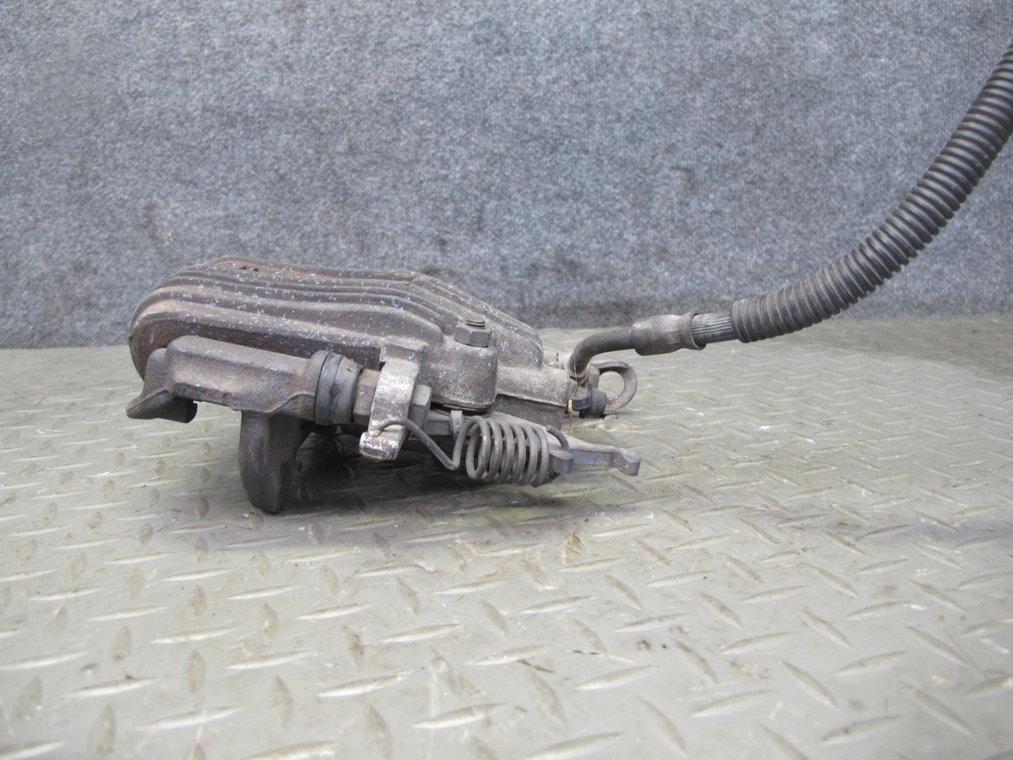 89-96 Chevrolet Corvette C4 Set of 2 Rear Left & Right Brake Caliper OEM