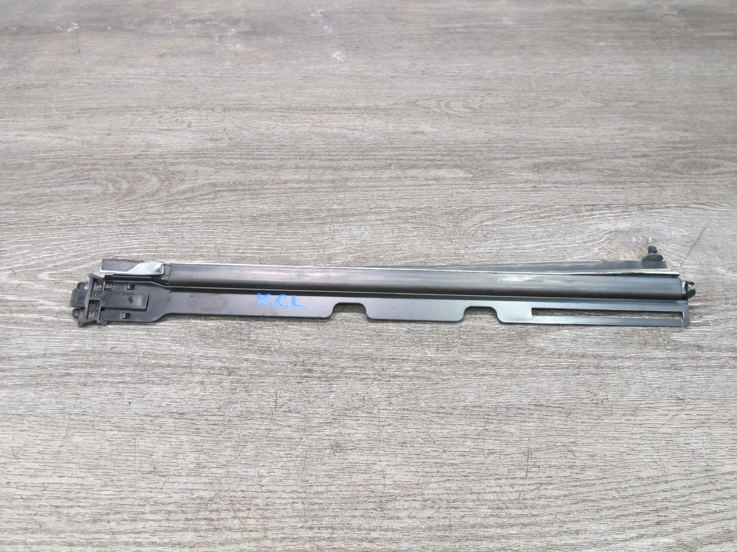 96-99 Mercedes W140 C140 CL Set of 2 Sunroof Side Bracket Support Panel OEM