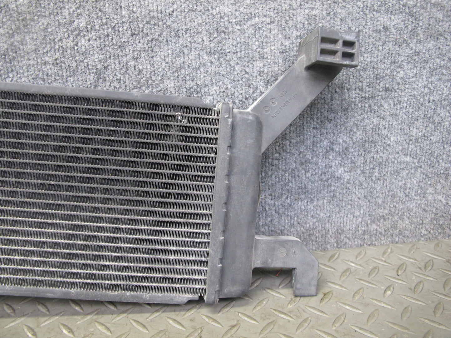 2017-2020 Maserati Levante M161 Engine Coolant Auxiliary Secondary Radiator