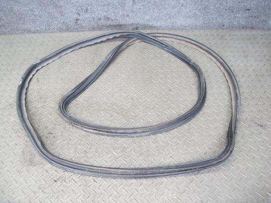 92-00 Lexus JZZ31L SC400 SC300 Rear Trunk Weatherstrip Rubber Seal Gasket OEM