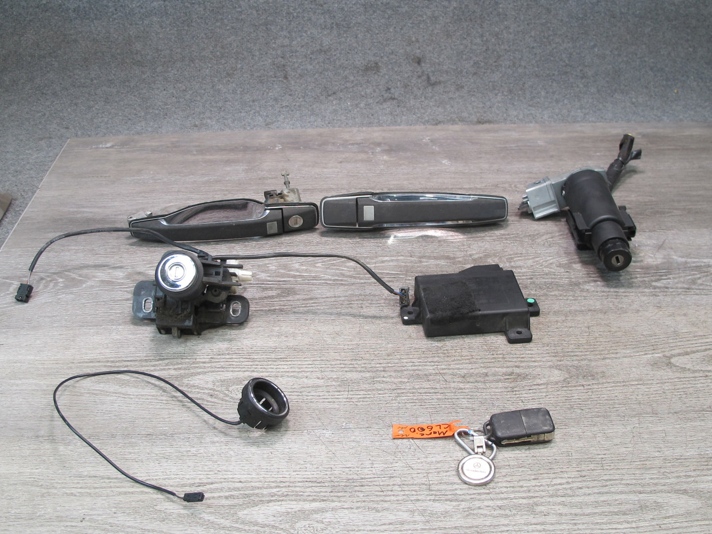 96-99 Mercedes W140 C140 Cl-class Door Handle Ignition Switch Trunk Lock KEY Set