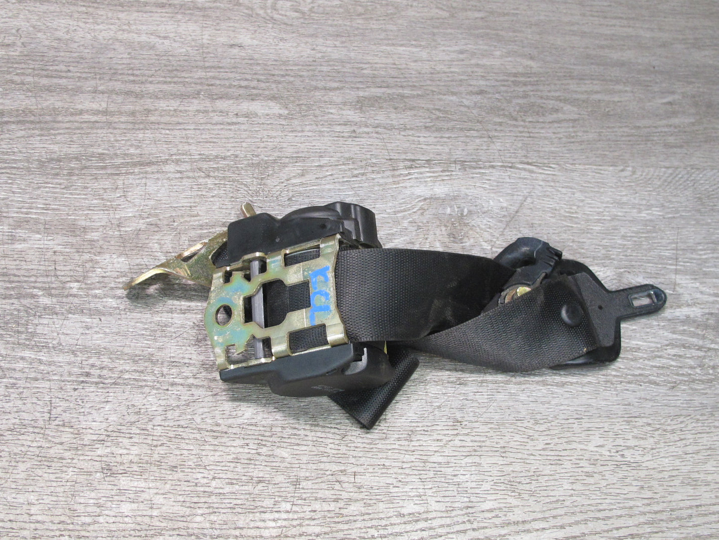 96-99 MERCEDES W140 COUPE CL600 REAR RIGHT & LEFT SIDE SEATBELT RETRACTOR SET OEM
