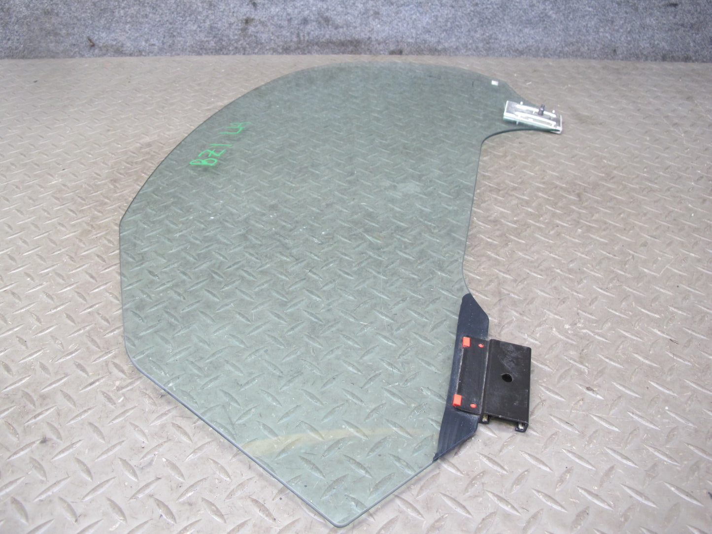 03-08 BMW E85 Z4 Front Left Driver Door Window Glass OEM