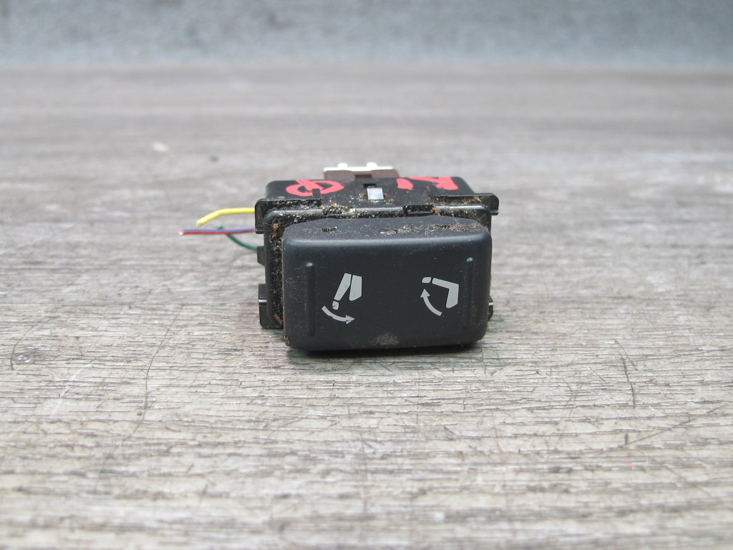 11-17 Infiniti QX56 QX80 Rear Left or Right Side Seat Fold Down Switch Button