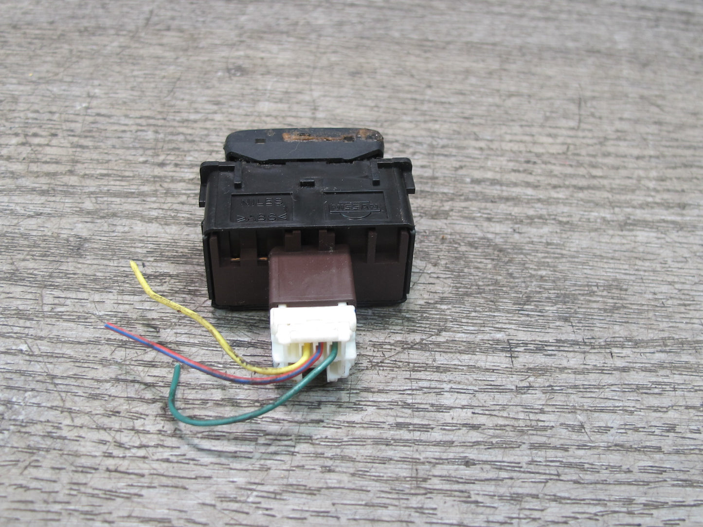 11-17 Infiniti QX56 QX80 Rear Left or Right Side Seat Fold Down Switch Button