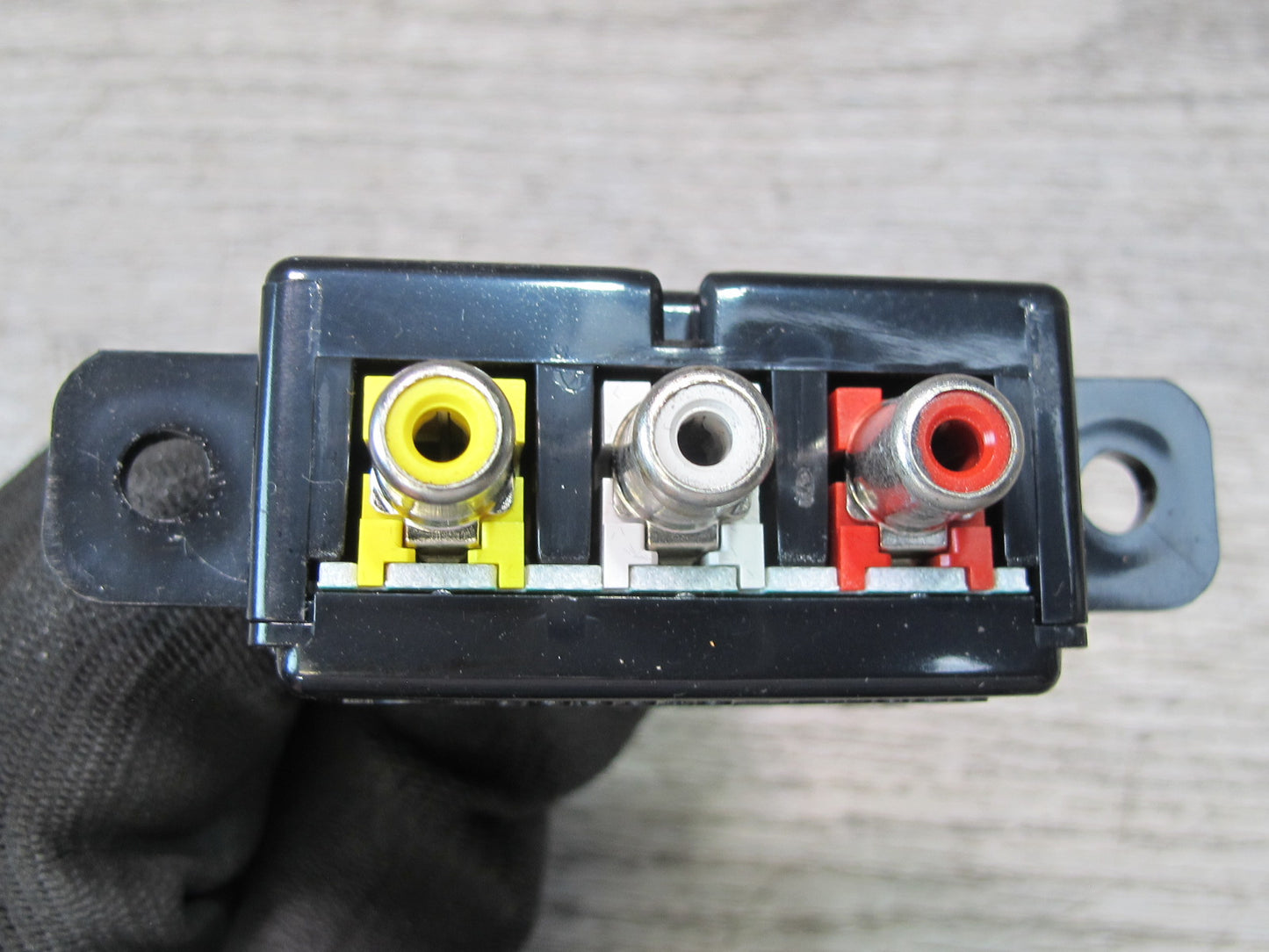 2011-2017 Infiniti QX56 QX80 AUX Auxiliary Audio Video RCA Input