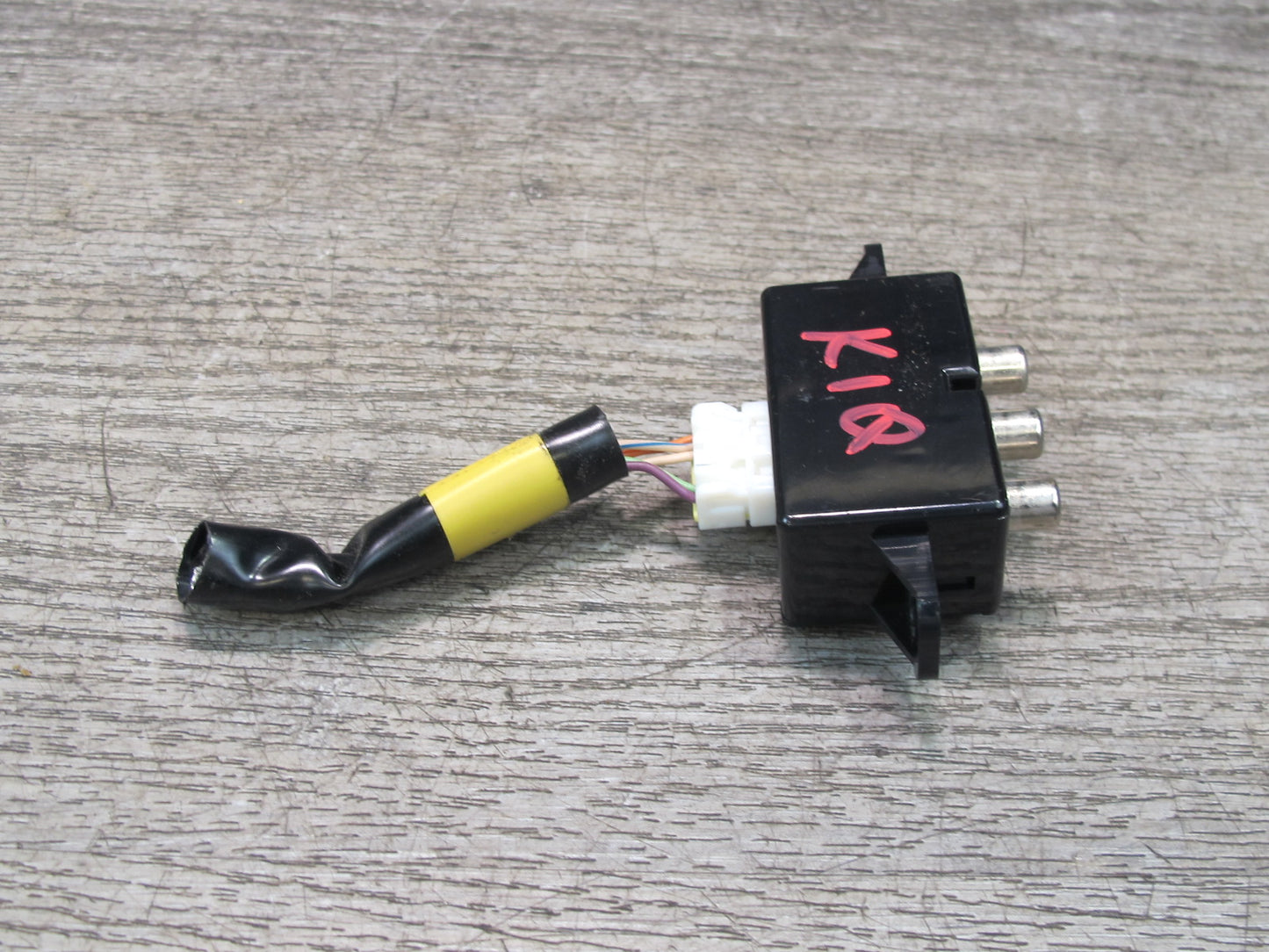 2011-2017 Infiniti QX56 QX80 AUX Auxiliary Audio Video RCA Input