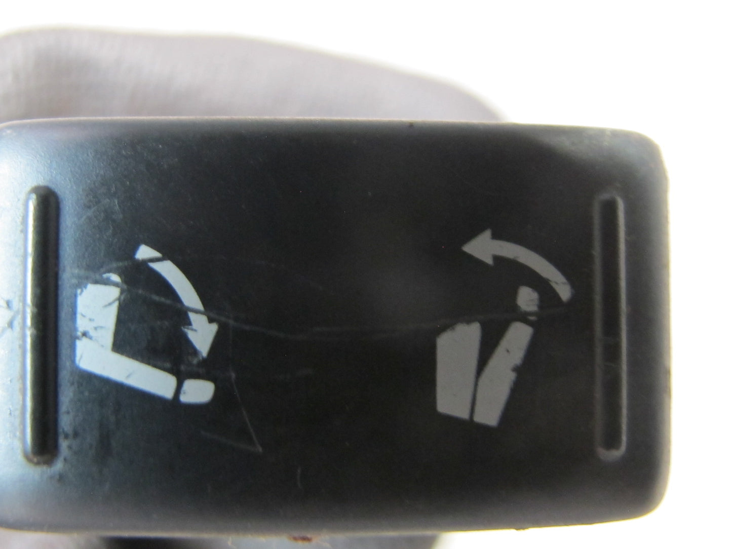 11-17 Infiniti QX56 QX80 Rear Left or Right Side Seat Fold Down Switch Button