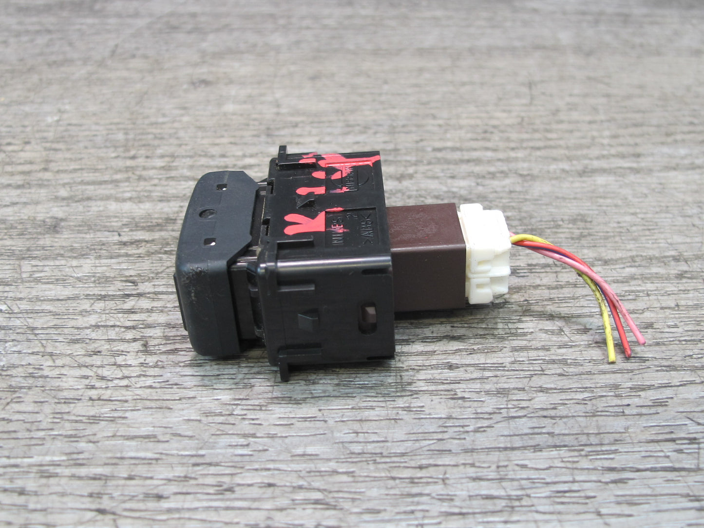 11-17 Infiniti QX56 QX80 Rear Left or Right Side Seat Fold Down Switch Button