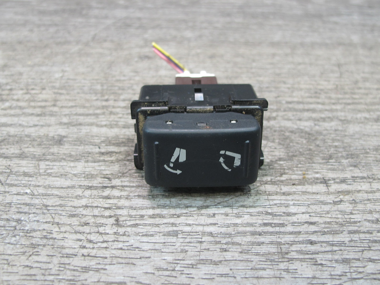 11-17 Infiniti QX56 QX80 Rear Left or Right Side Seat Fold Down Switch Button