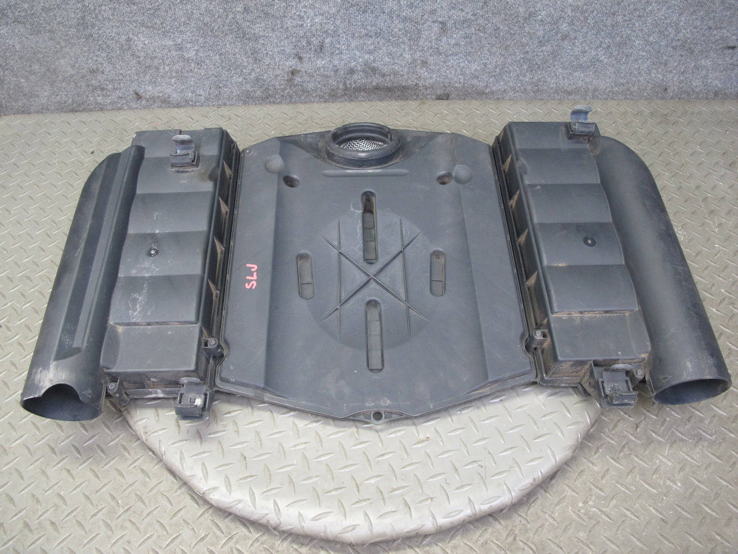 03-06 Mercedes R230 SL500 M113 Engine Air Intake Cleaner Filter Box OEM