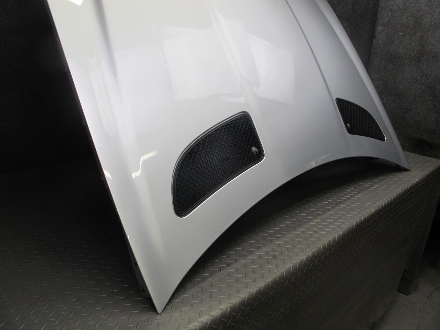 05-11 Mercedes R171 Slk-class Front Hood Bonnet Shell Panel Silver OEM
