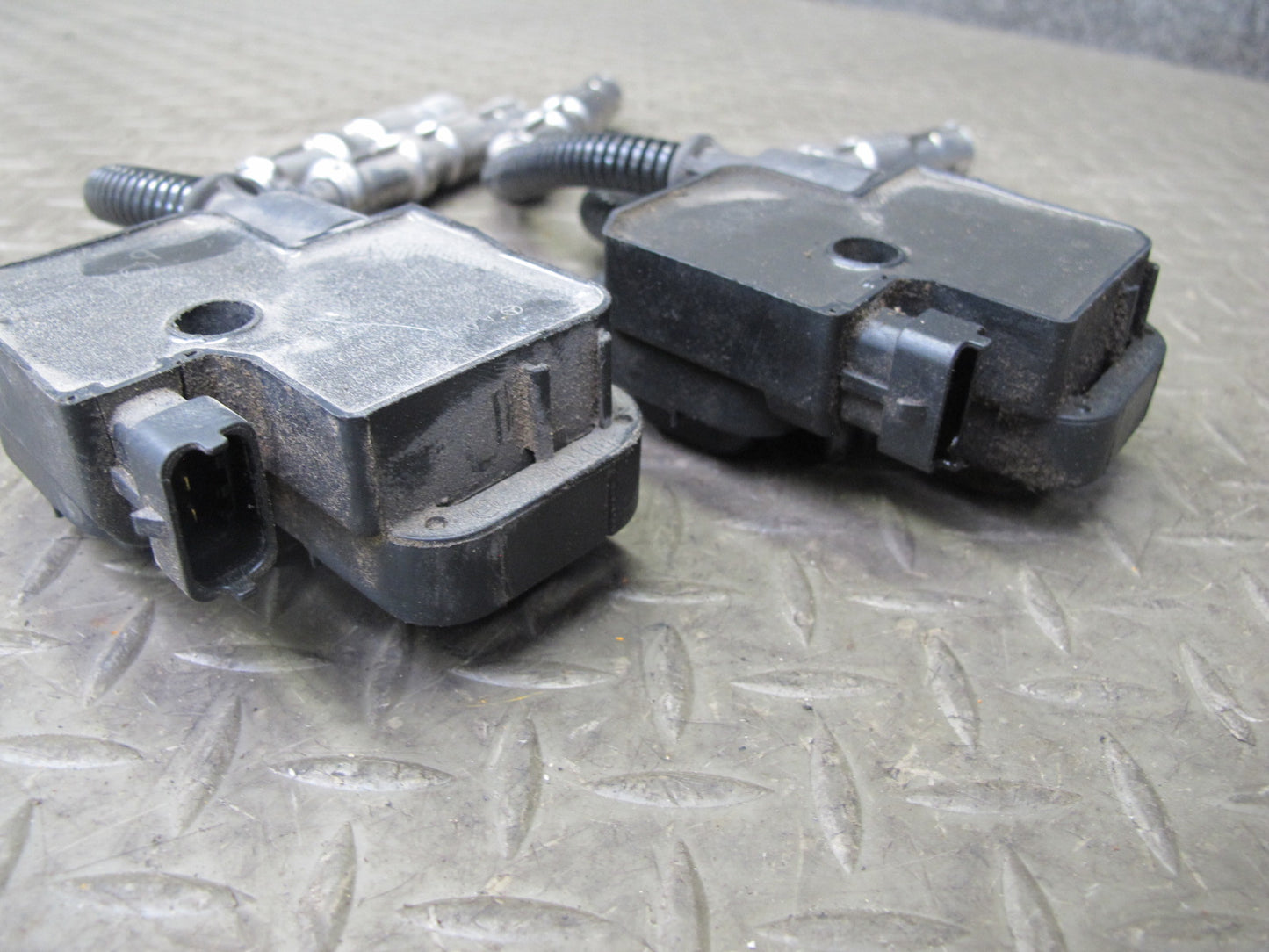 03-06 Mercedes R230 SL500 M113 Set of 8 Engine Ignition Coil 0001587803 OEM