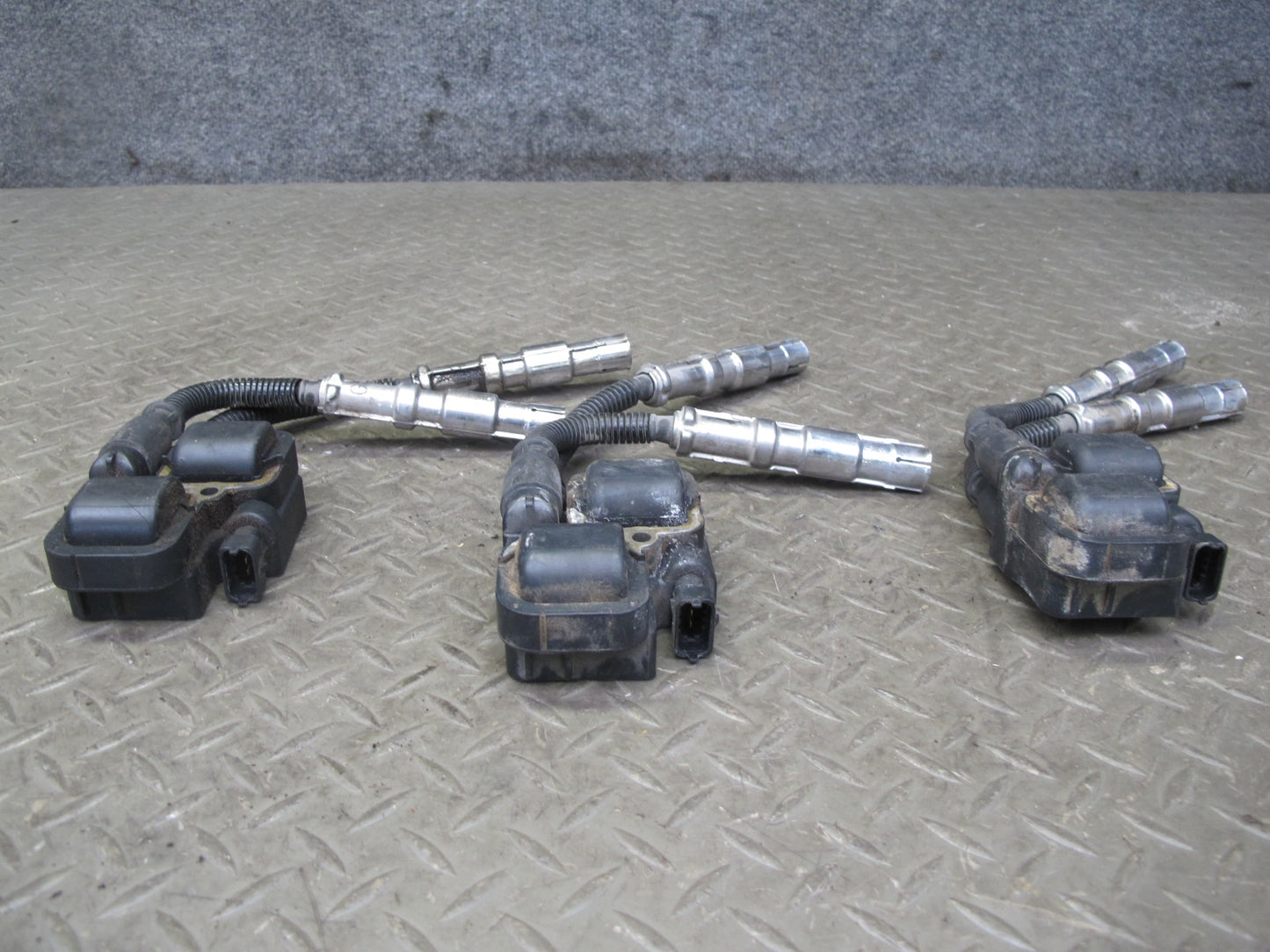 03-06 Mercedes R230 SL500 M113 Set of 8 Engine Ignition Coil 0001587803 OEM