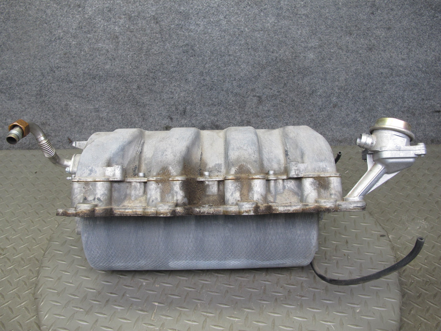 03-06 Mercedes R230 SL500 5.0L M113 Engine Motor Air Intake Manifold OEM