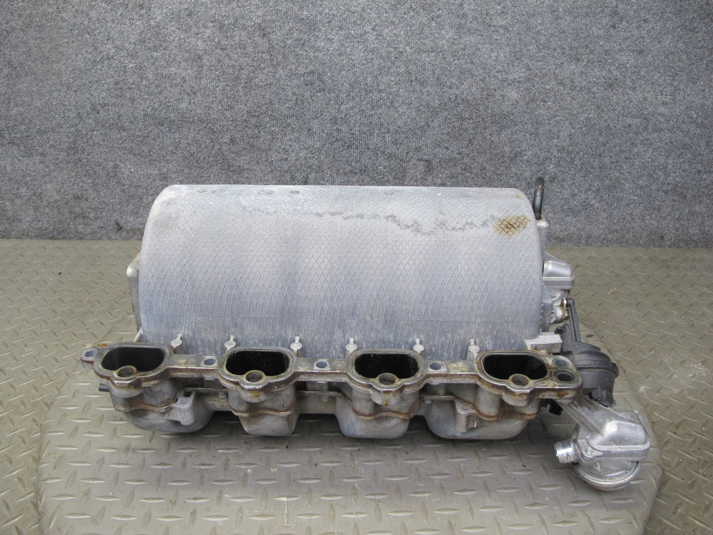 03-06 Mercedes R230 SL500 5.0L M113 Engine Motor Air Intake Manifold OEM