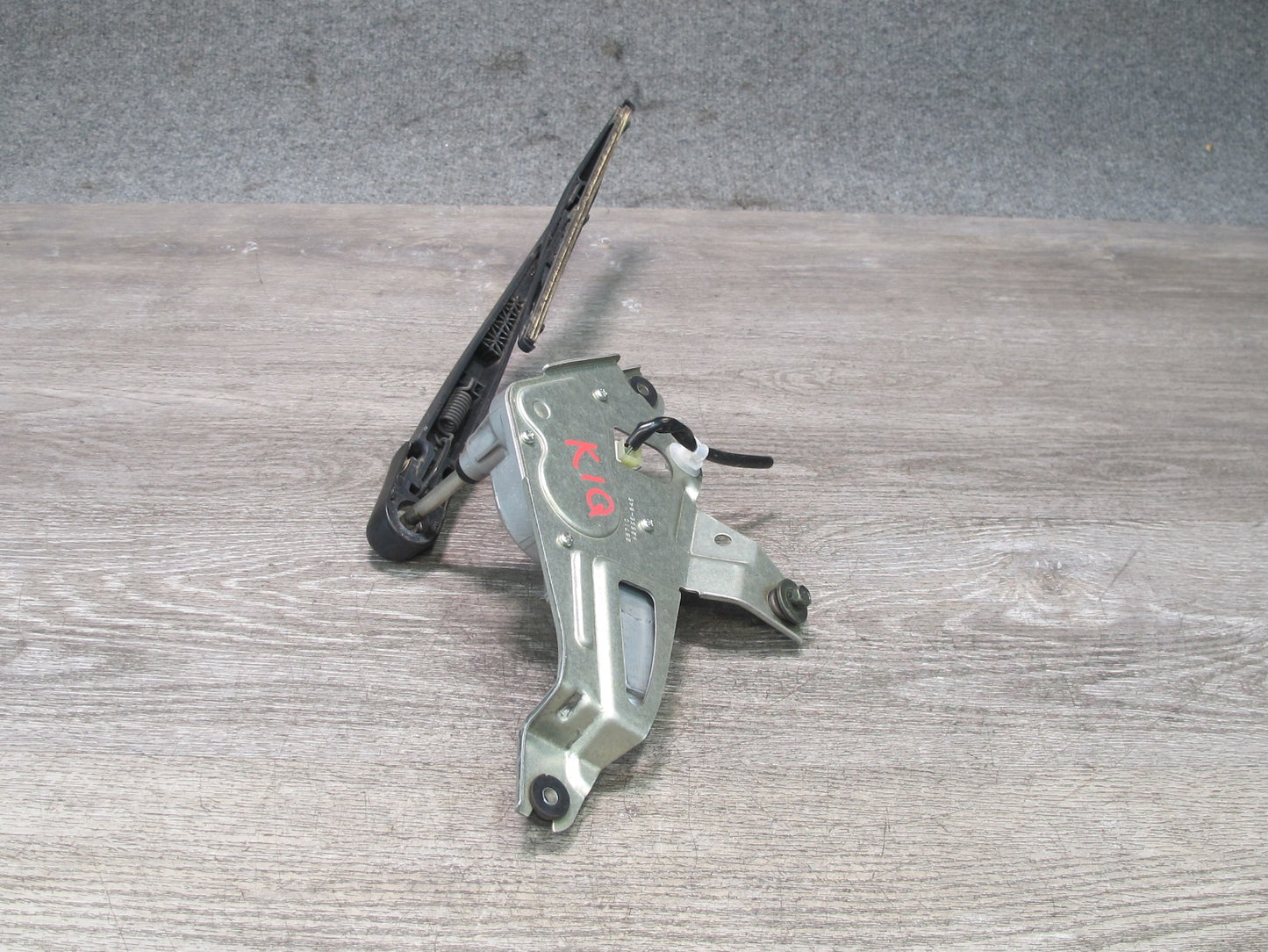 2011-2017 Infiniti QX56 QX80 Rear Liftgate Tailgate Trunk Wiper Motor W/ Arm