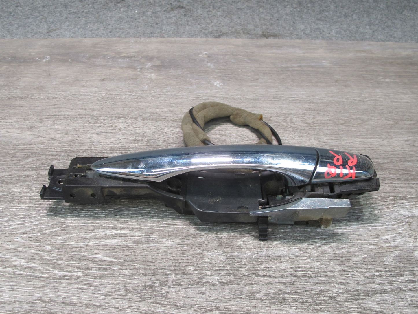 2011-2017 Infiniti QX56 QX80 Rear Right Passenger Side Door Exterior Handle