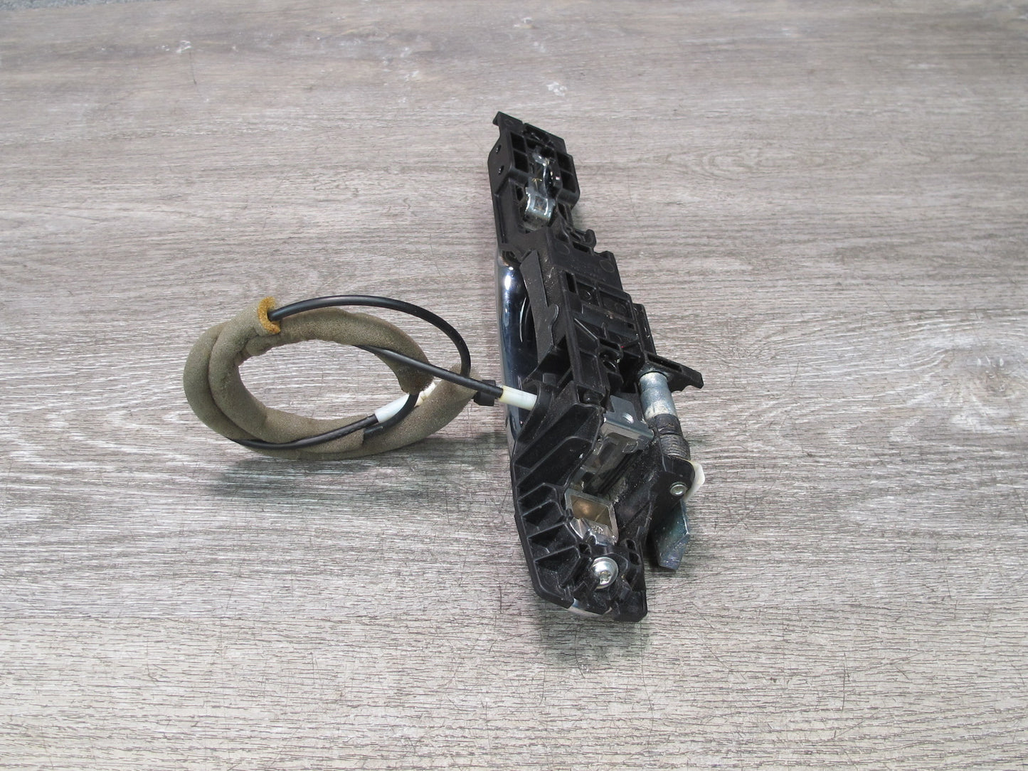 2011-2017 Infiniti QX56 QX80 Rear Right Passenger Side Door Exterior Handle