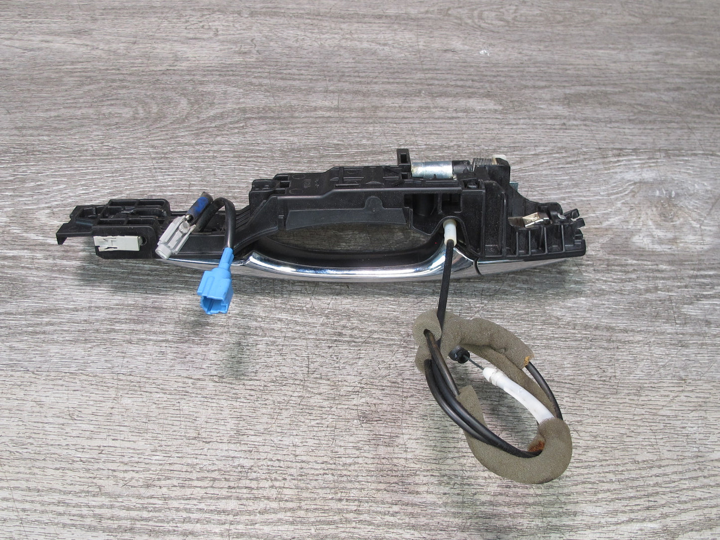 2011-2017 Infiniti QX56 QX80 Front Right Passenger Side Door Exterior Handle
