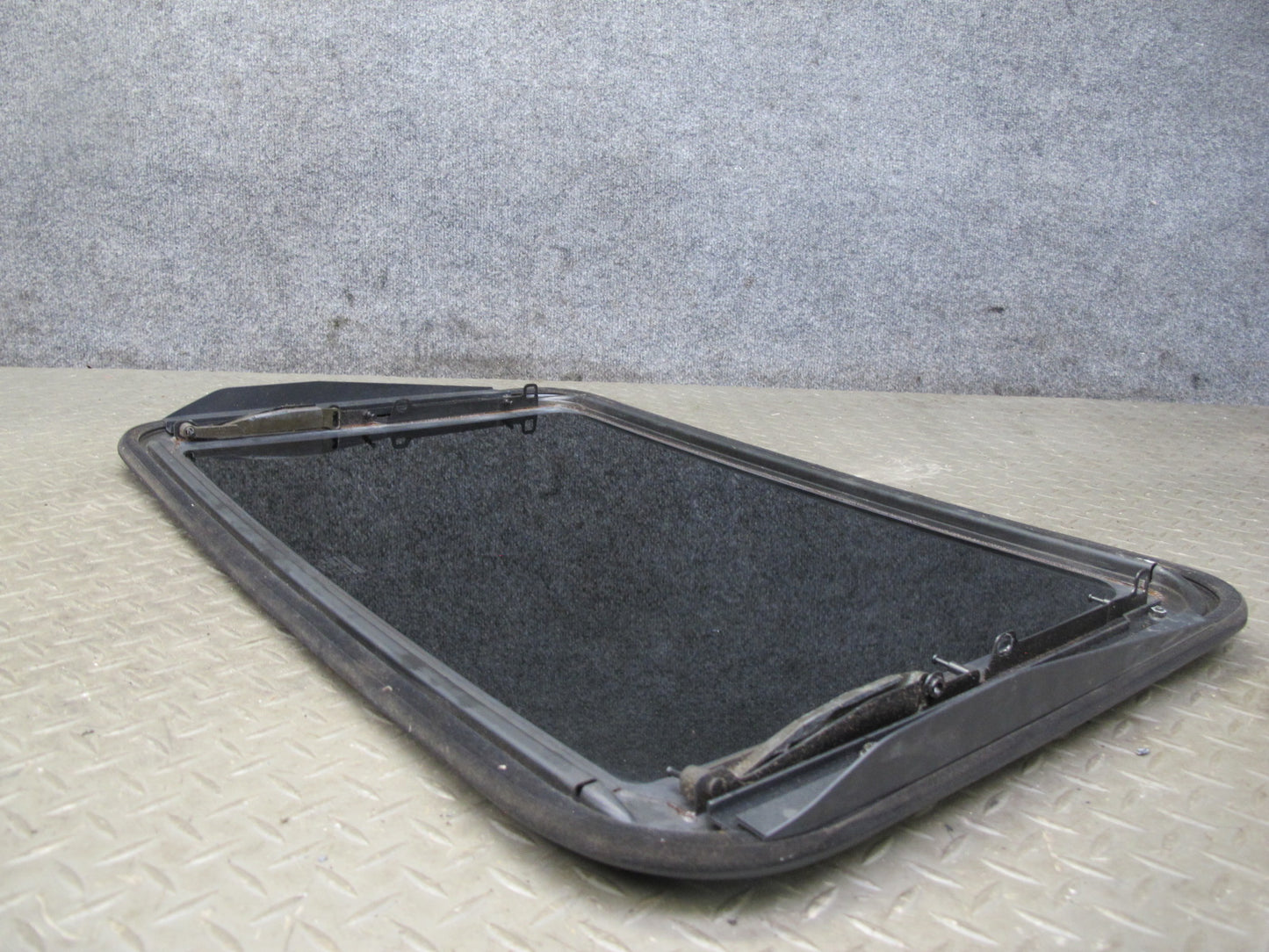 99-01 Isuzu Vehicross Upper Sunroof Moon Roof Window Glass Panel Aftermarket