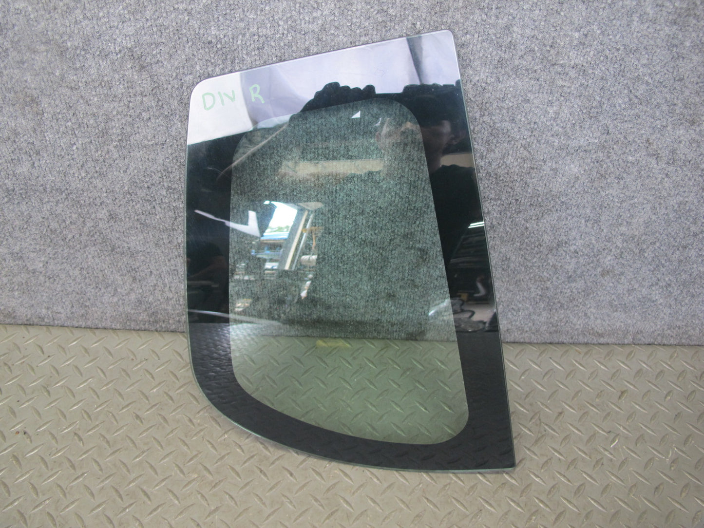 99-01 Isuzu Vehicross Rear Right Quarter Glass Window OEM