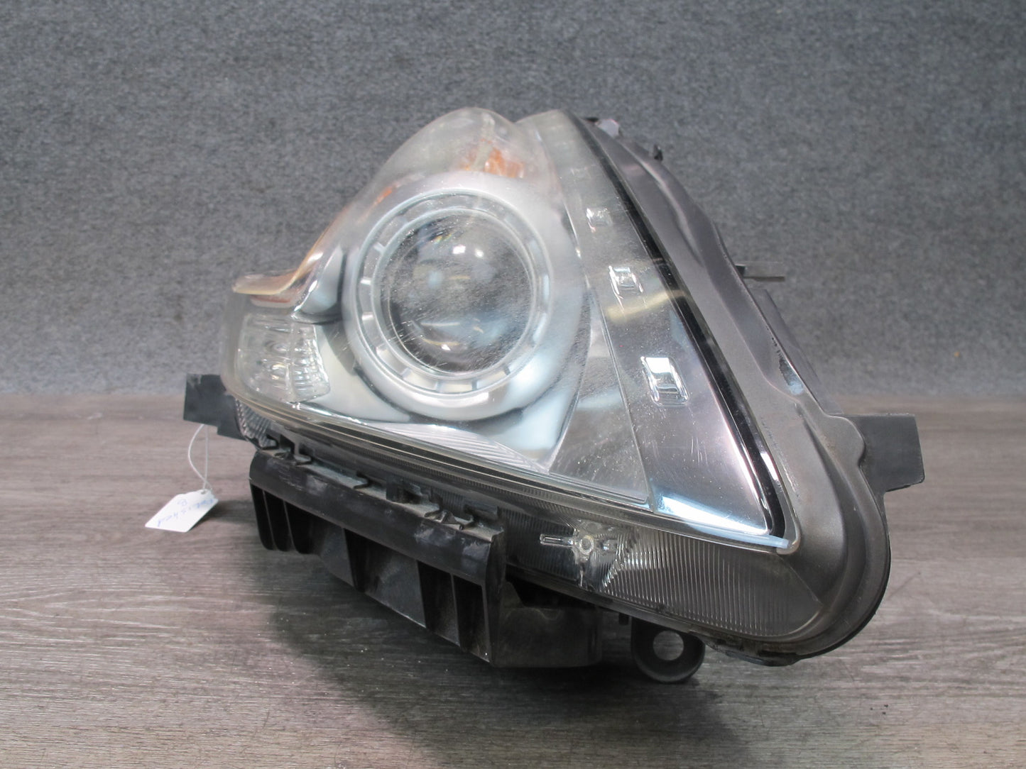 09-17 Nissan Z34 370Z Front Right Passenger Side Xenon HID Headlight Lamp OEM