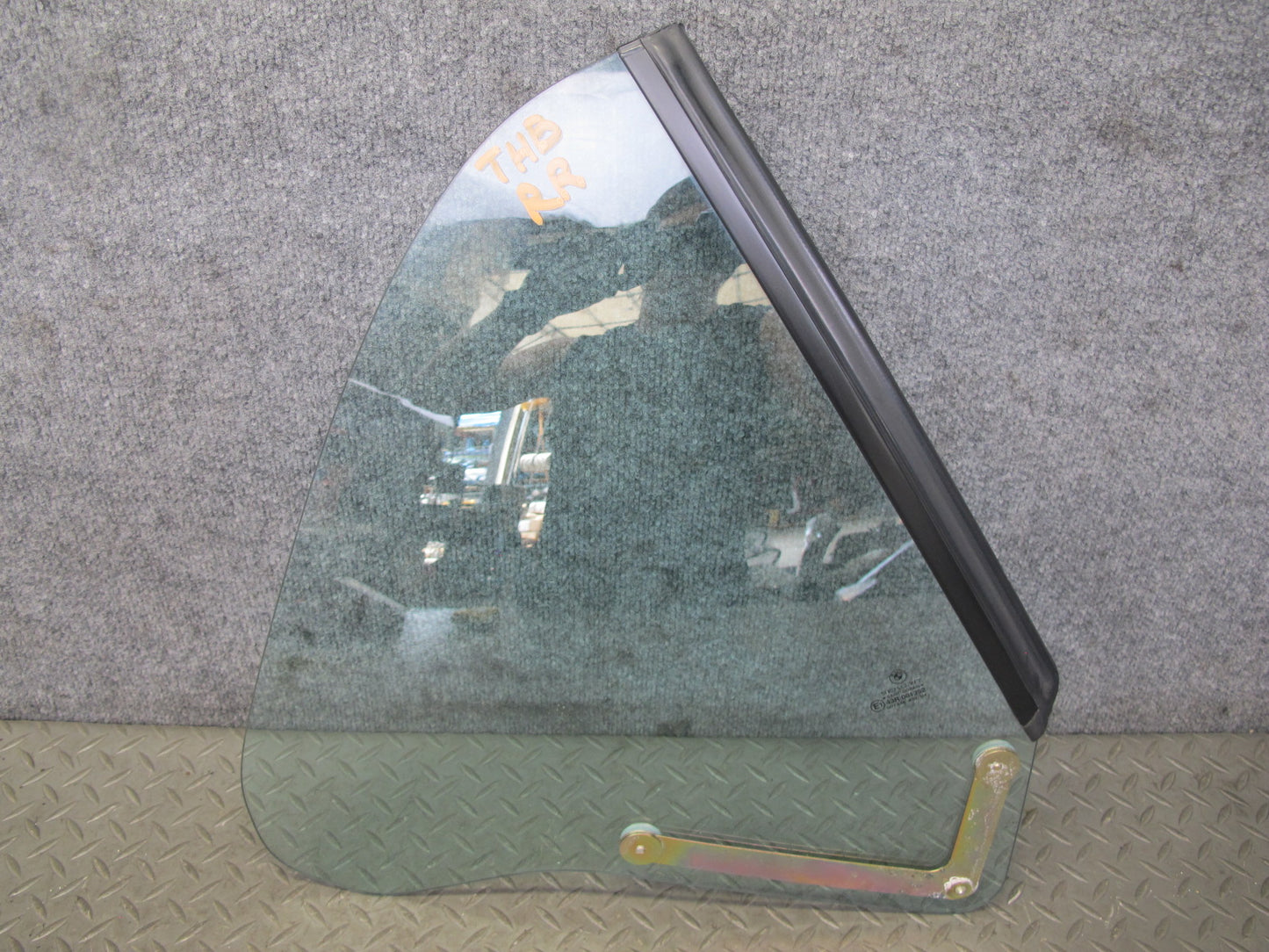94-99 BMW E36 328iC Convertible Rear Right Quarter Glass Window OEM