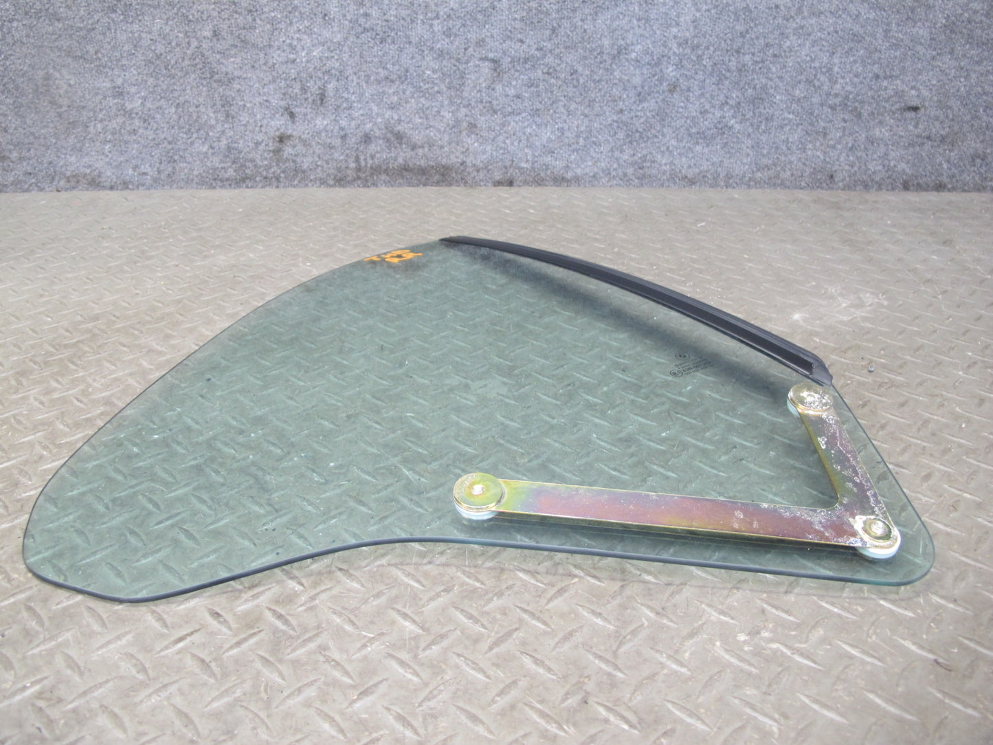 94-99 BMW E36 328iC Convertible Rear Right Quarter Glass Window OEM